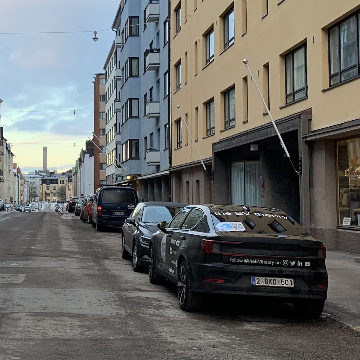 theEVtheory's tweet photo. ⁦@VisitHelsinki⁩ : where are the #ACchargers in the street? DC chargers are available, but slower and cheaper AC chargers will attract more people to go for #Elektromobility in #Helsinki. (#Polestar, ⁦@BlinkCharging⁩) https://t.co/qc90n2aHX8