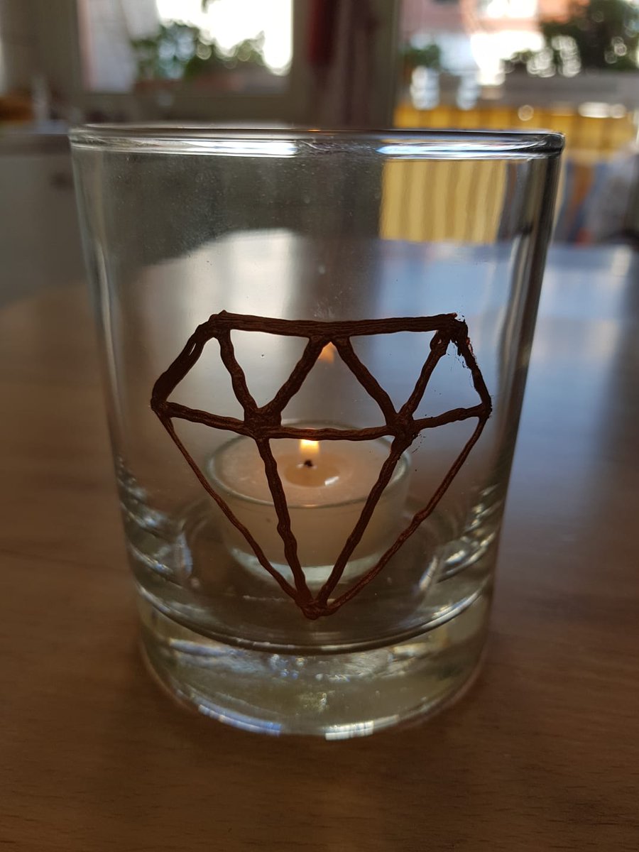 NDiamondFansDE's tweet photo. Today's #diamondforpeace is lit by @ElisabethCook2

"But its all the life I've got
Until I die
Hell yeah it is
...
Time is all we'll ever need
But its gotta have a meaning
Be careful how it's spent
Because it isn't gonna last"

#NeilDiamondFansforpeace #neildiamondsongs https://t.co/zey8OL16Os