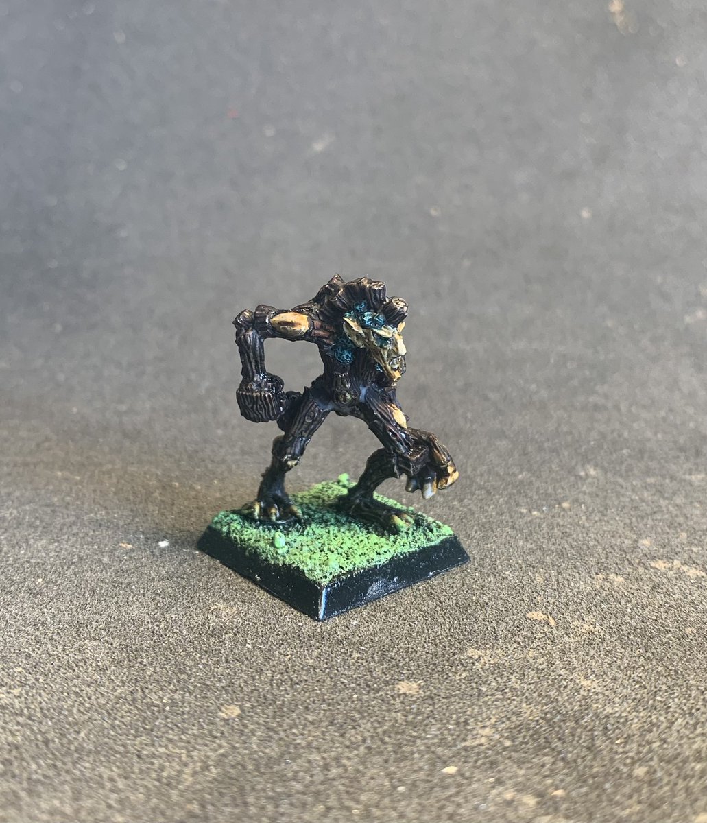 leadpeddler's tweet photo. I have also painted up some ancient #gamesworkshop models. A dryad and some #warhammerquest minotaurs. https://t.co/troxF1NjRp