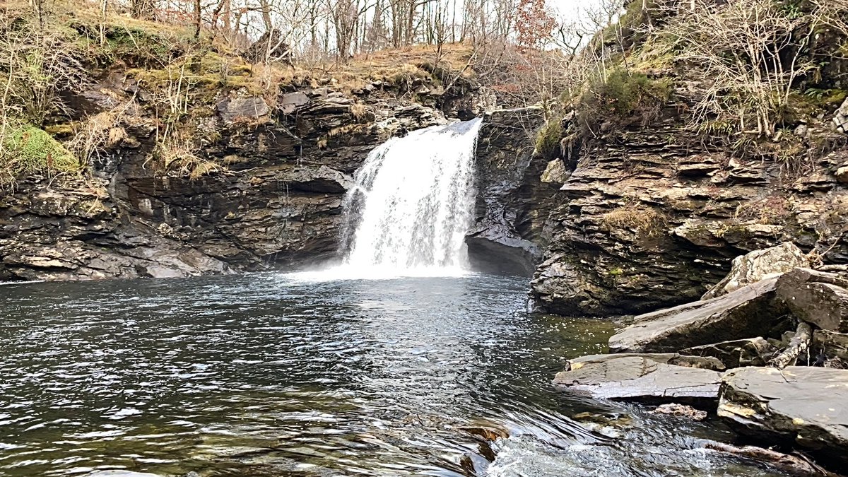 phlinger's tweet photo. Scottish air. Nature. And of course a waterfall. How can you not love it? If this was #ARKSurvivalEvolved  I would already have plenty of base ideas. 😀 https://t.co/OKK8Dp8vs1
