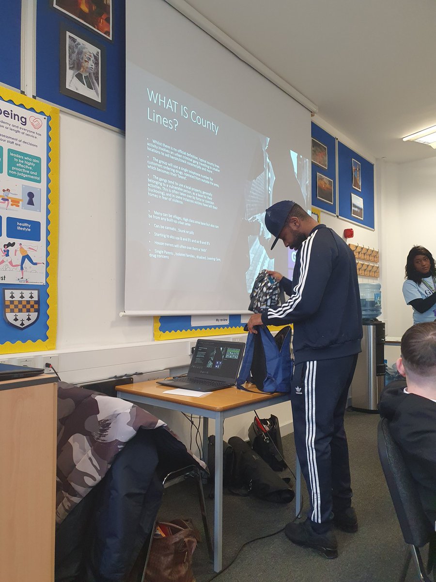 GroMentoring's tweet photo. A busy but very successful week delivering #countylines #gangs #cukooing prevention courses across the #WestMidlands ..if your a primary or secondary #school looking for external lived experienced #workshops DM Us 💙 https://t.co/GXG1rzajuy