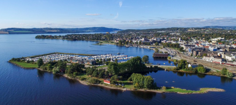 HRoeste's tweet photo. Bli med å bygge merkevaren Hamar videre? Her er en mulighet! https://t.co/6KLO273wPc #informasjon #kommunikasjon #OsloRegionen https://t.co/sGtzlpYKHX