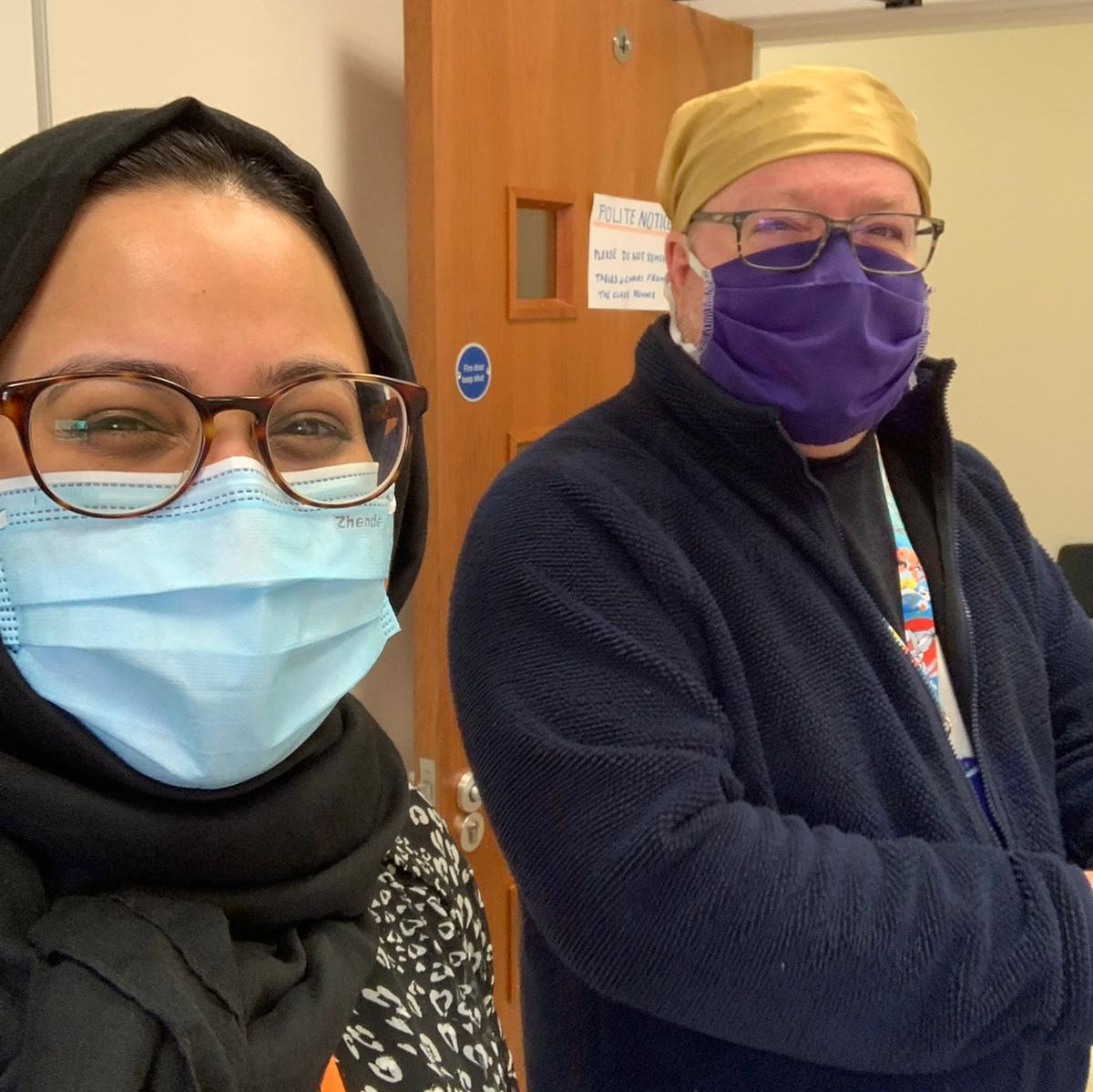 NHSBSWICB's tweet photo. Swindon’s Sikh temple recently hosted a Covid-19 vaccine clinic 💉 

43 vaccinations were given – 3 first doses, 8 second doses and 32 boosters 🙌

A huge thank you to everyone involved, including clinicians, administrators, outreach officers and representative from the Gurdwara. https://t.co/AMfaLmjaU7