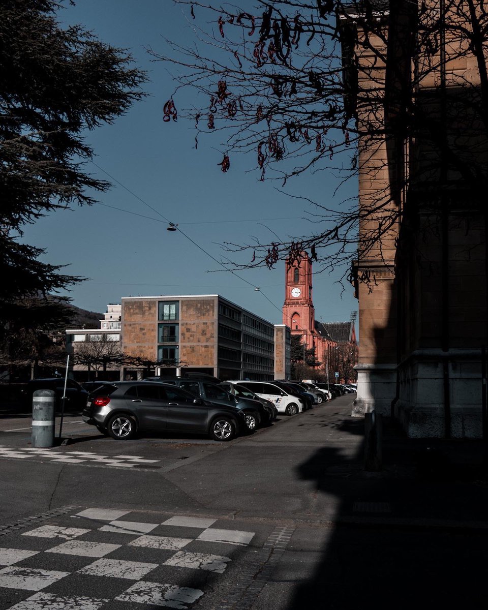 DPStudio_P's tweet photo. “Bᴀsɪʟɪqᴜᴇ Nᴏᴛʀᴇ-Dᴀᴍᴇ ᴅᴇ ʟ'Assᴏᴍᴘᴛɪᴏɴ ⛪️ Nᴇᴜᴄʜᴀ̂ᴛᴇʟ 📌
#opticalwander #streetshotsinternational #canoneosm50 #canonswitzerland #69_tones #shotonm50 #swiss_photographies #swissviews #switzerland_explore_ #neuchatelville #igersneuchatel #egliserougeneuchatel https://t.co/cVe6W1fcuZ