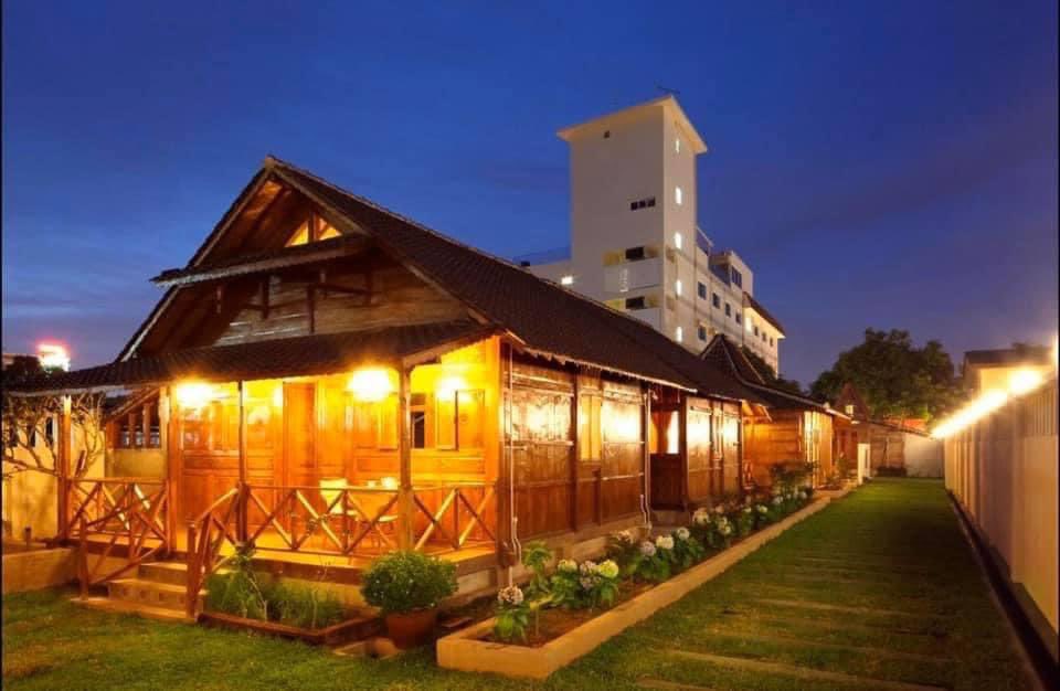 Nice the settlement hotel melaka ni.
Rate dari RM104/night.
Korang boleh masukkan dalam list staycation tu bila turun Melaka