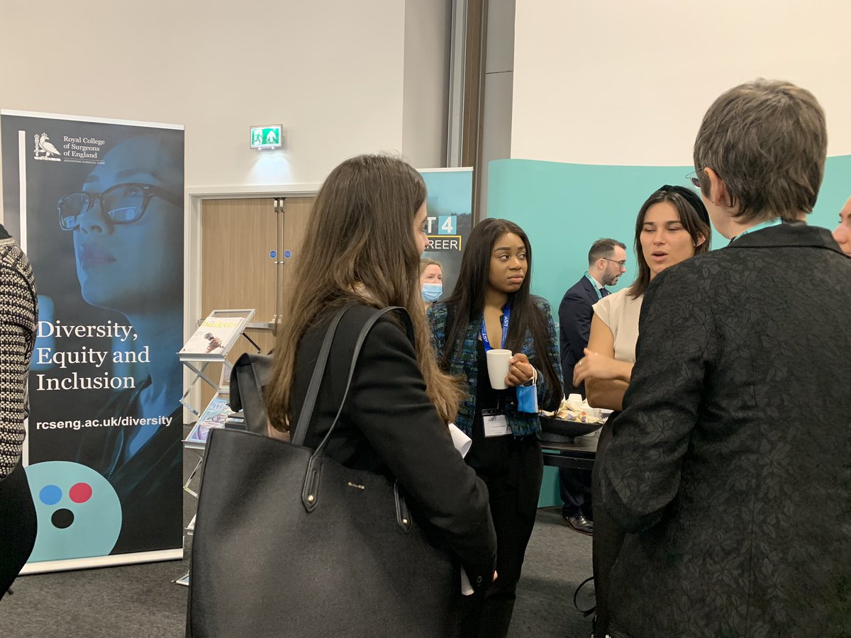 CELovegrove's tweet photo. Virtual events are great. The opportunity to meet in person, network and learn is also invaluable. Thank you @RCSnews for sponsoring #ASiT2022 #SurgicalTrainingEvolution and for hosting a @WomenSurgeonsUK networking session. #LiftAsYouClimb https://t.co/8qLNuY4bso