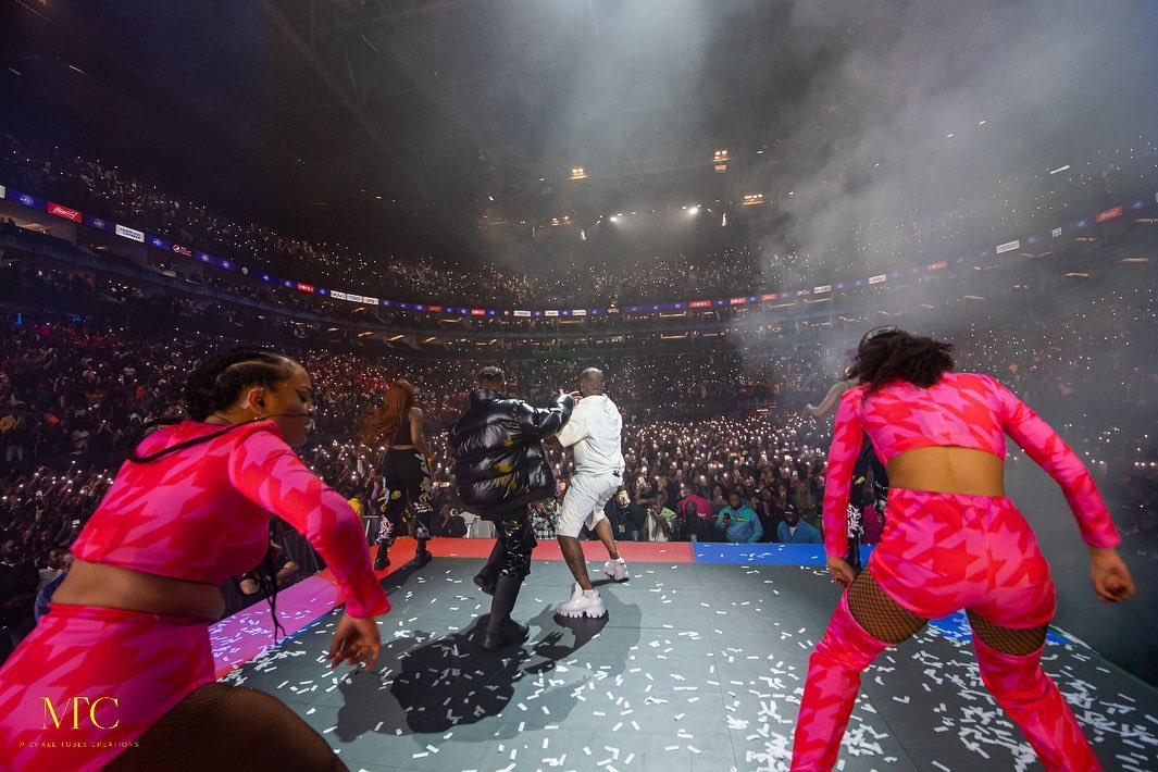 1Sampety's tweet image. GREATNESS 🙏 
#DavidoO2 #Davidoat02 #DavidoatTheO2