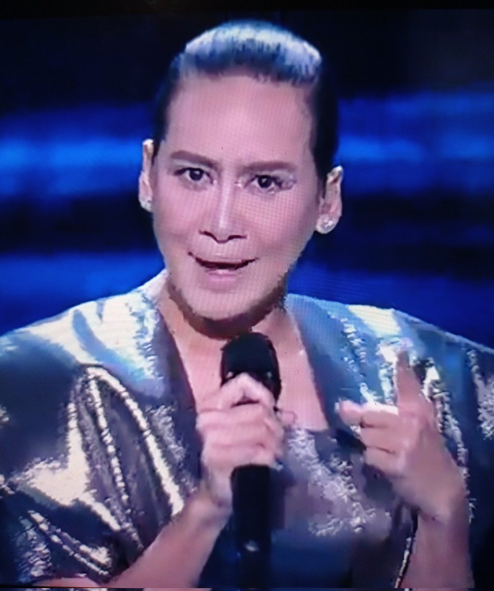 nafeejayy's tweet photo. CINTA ❤️

😭😭😭
TERIMA KASIH MARSHA!
CALON TOP 3!!!

#AJL36 
#cantikbersamaNOIR https://t.co/5CfFF5qr2a