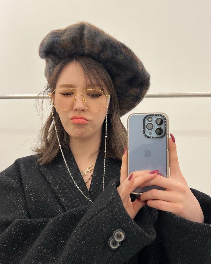 inshelarabella's tweet photo. Hi! abel disini(｡•̀ᴗ-)✧
ayo moots or mau temenan?
abel newbie, ada yang mau ajarin?

#roleplayer #roleplayerindonesia #roleplayeraccount https://t.co/GmpCCQOXdH