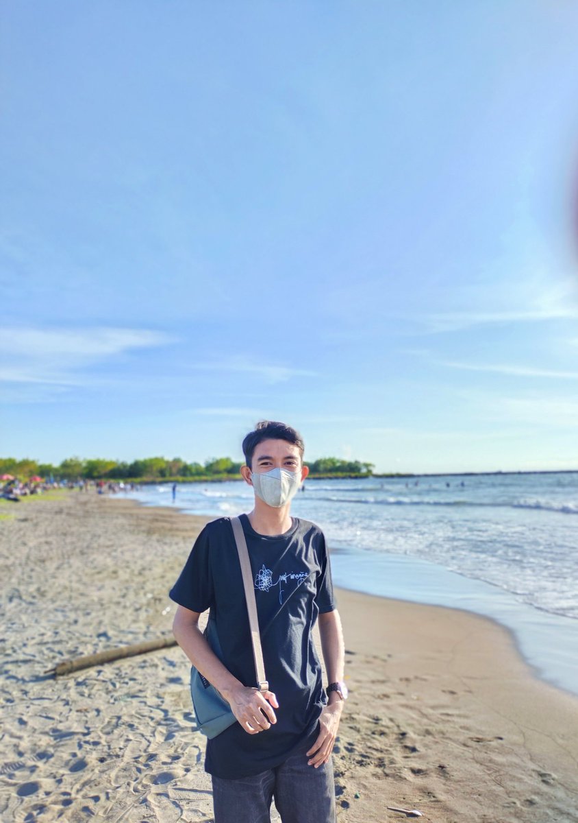 rahmatsyaid_12's tweet image. Trip tipis-tipis😃

#Viral #TikTok #TikTokviral