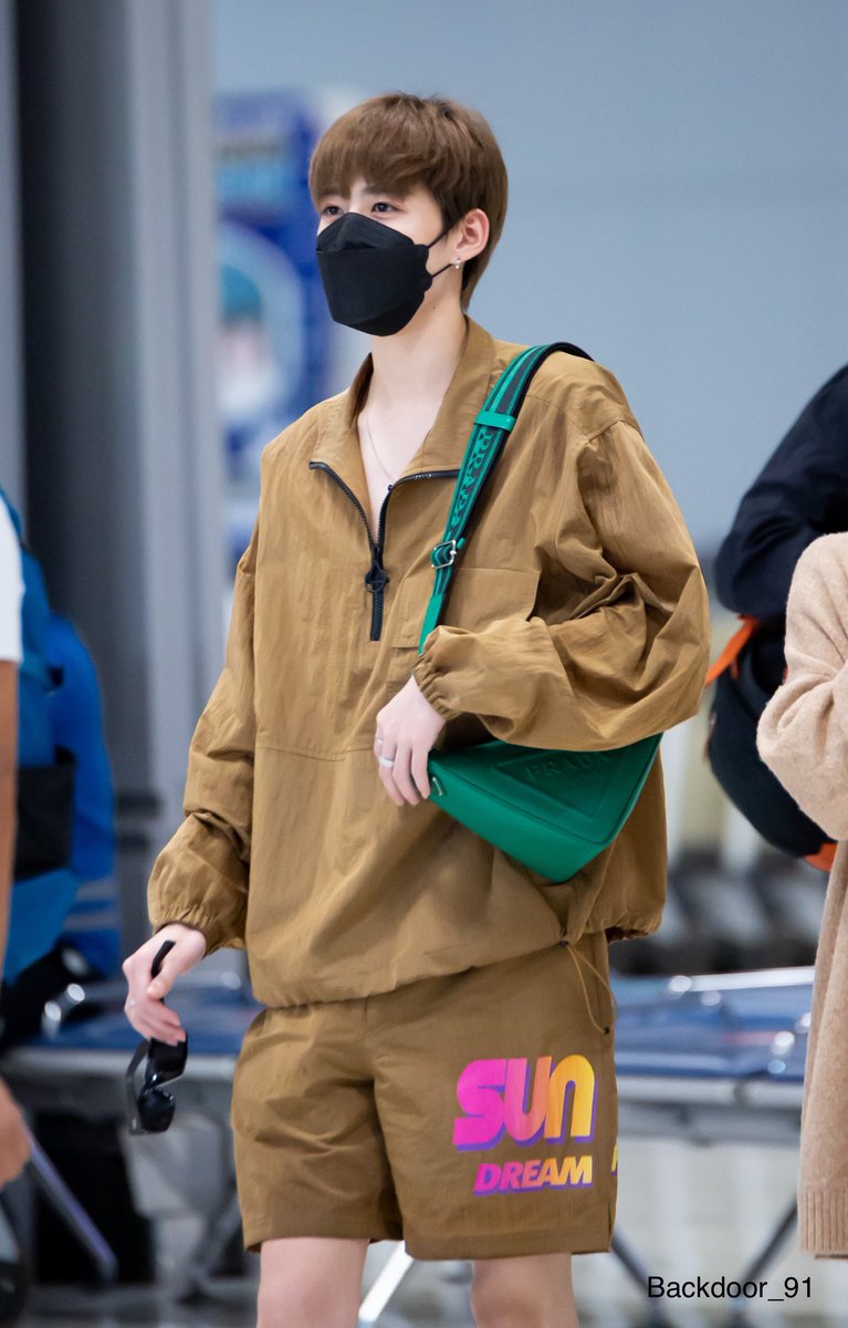 🐱🛬BKK

#ppkritt 
#พีพี