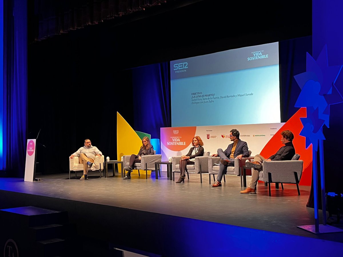 Congresos del Bienestar (@ser_bienestar) on Twitter photo Cerramos el Congreso del Bienestar de Plasencia con la ponencia:
Objetivo: ¿la Luna (o Marte)?
🚀🪐🌖🌌🌠🛰️
<a href="/_Isabel_Vera/">Isabel_Vera</a> <a href="/SaradlForSpace/">Sara de la Fuente</a> <a href="/David_Barrado/">David Barrado</a> <a href="/Gaia_Ciencia/">Miquel Sureda</a> y <a href="/prensa14/">Juan M. Zafra</a>
#serbienestar #sersostenible #plasencia Cerramos el Congreso del Bienestar de Plasencia con la ponencia:
Objetivo: ¿la Luna (o Marte)?
🚀🪐🌖🌌🌠🛰️
<a href="/_Isabel_Vera/">Isabel_Vera</a> <a href="/SaradlForSpace/">Sara de la Fuente</a> <a href="/David_Barrado/">David Barrado</a> <a href="/Gaia_Ciencia/">Miquel Sureda</a> y <a href="/prensa14/">Juan M. Zafra</a>
#serbienestar #sersostenible #plasencia