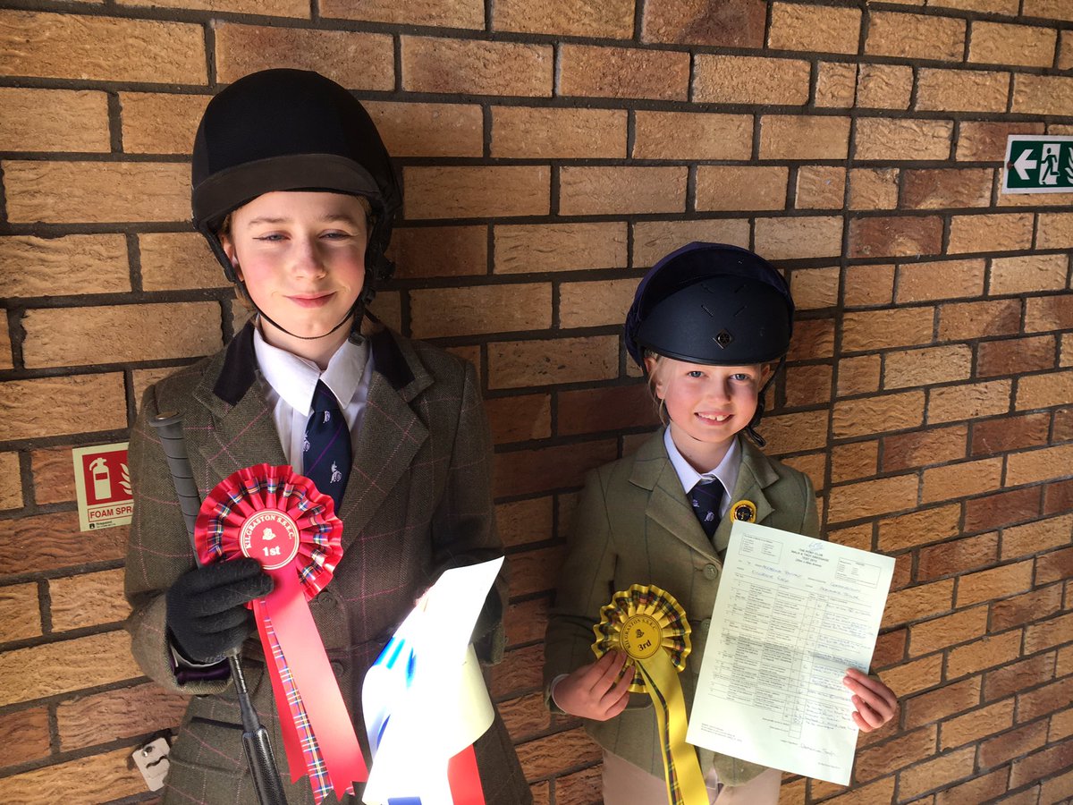 GordonstounD's tweet photo. An excellent start to @gordonstounschool visit to the Scottish Schools Equestrian Championship. First event saw individual rosettes and first in the team event. #broaderexperiencesbroaderminds #gordonstounthoroughbreads #giddyup #clearround https://t.co/FMSs5tfpDy