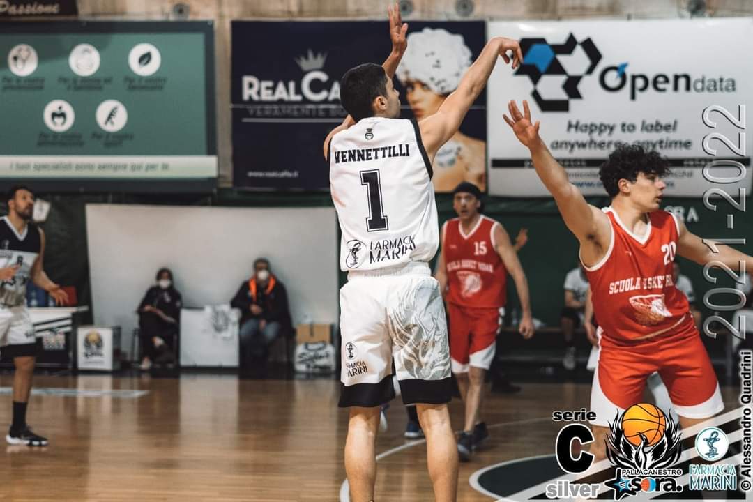 RVennettilli's tweet image. Game Day 🏀