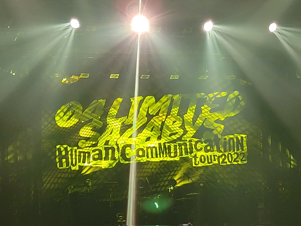 gcus_daisakusen's tweet photo. フォーリミライブ終了…
最初から最後までセットリストが熱い!!モッシュ&ダイブありなら多分死んでただろうな…
あとGENさんのMC聞いて多分昨日札幌のあそこ歩いていたんだろうなぁ…というのは簡単に想像できました(笑)
#04LimitedSazabys
#HumanCommunication
#ZeppSapporo https://t.co/zJDnAQru4I