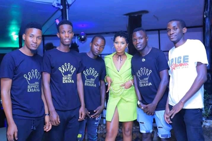 KeifashUg's tweet photo. #ZzinaAwards2022
#BestFansTeam
#SpiceGadgets https://t.co/W3Td9Wxwsc