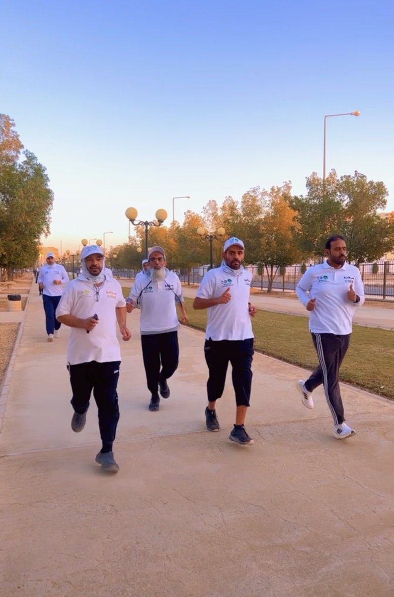 مشاة الفجر بالرياض tweet media