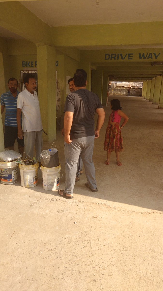 BISWAABGLOBAL's tweet photo. @patnaik_prabeer @DrTirupatiPani1 @OdishaRera @CMO_Odisha @DMKhordha @SDM_Bhubaneswar @DrTirupatiPani1 Dr Panigrahi, we are compelled to clean as HITECH DIRECTORS abruptly stopped all our service in this ON GOING KALYAN PLAZA ANNEX Housing Project. @DMKhordha @SDM_Bhubaneswar We have been requesting Govt to HELP. But nothing has been done so far. @OdishaRera https://t.co/7SIlVgoFci