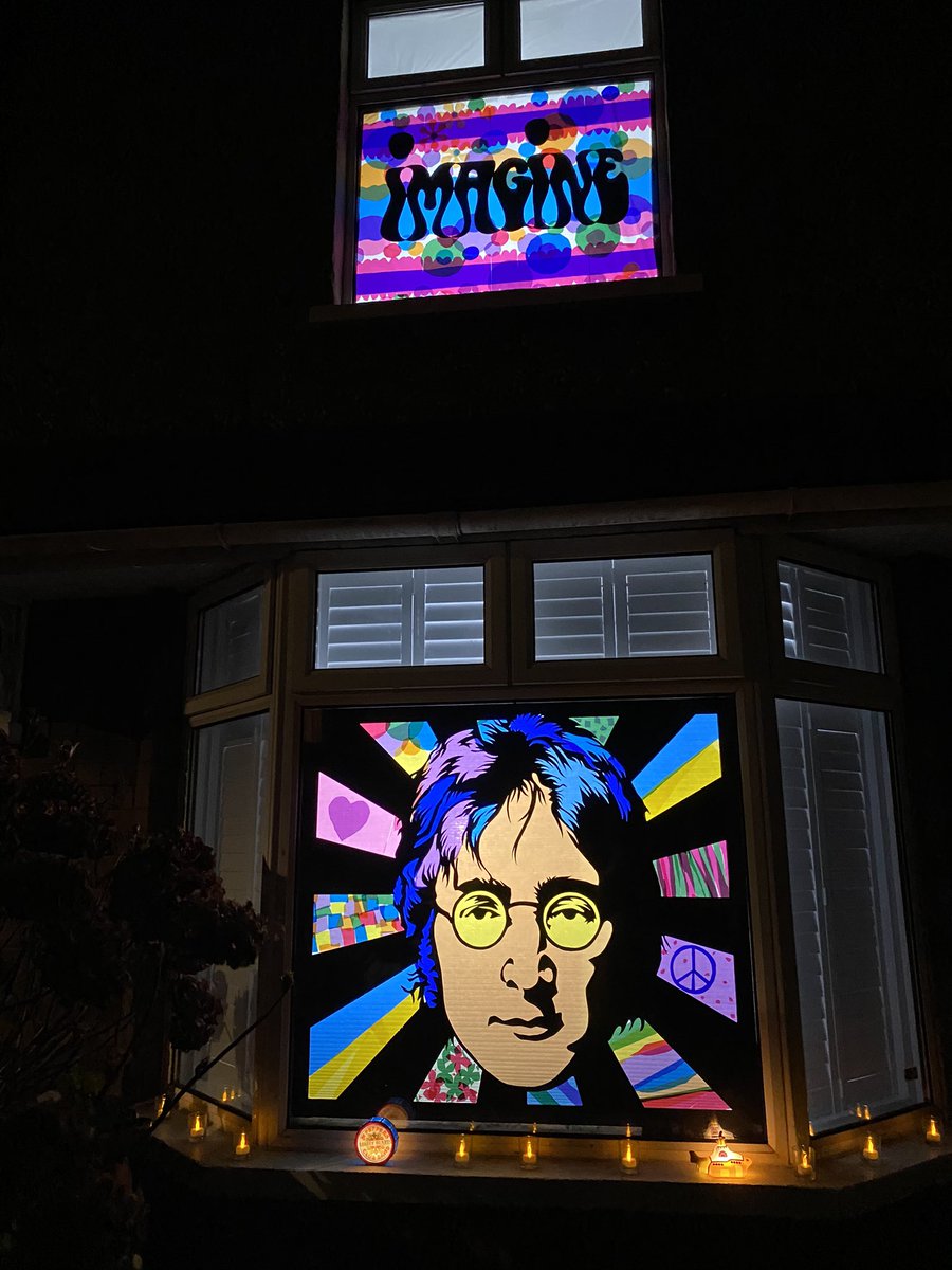 ConnieTact's tweet photo. Our Bishopston Window Wanderland window display will be on again tonight and tomorrow from 6-9pm with John Lennon music. There are three in our end of Dongola road -worth a visit! @bristolpostcom @bristol247 @BristolLifeMag @bishopstonvoice @wwbishopston @AceroneUK @windowwander https://t.co/5UQTDPFX4a