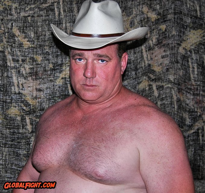 Cowboy Musclebear from https://t.co/uDvNgxouOP galleries  --  #cowboy #muscleman #muscledaddy #musclebear
