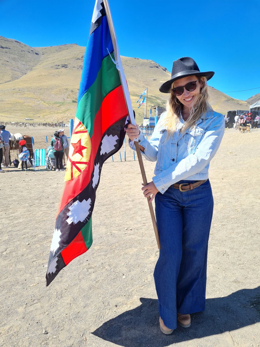 Interculturalidad...Fiesta del Telar - Cajón Chico - Caviahue.