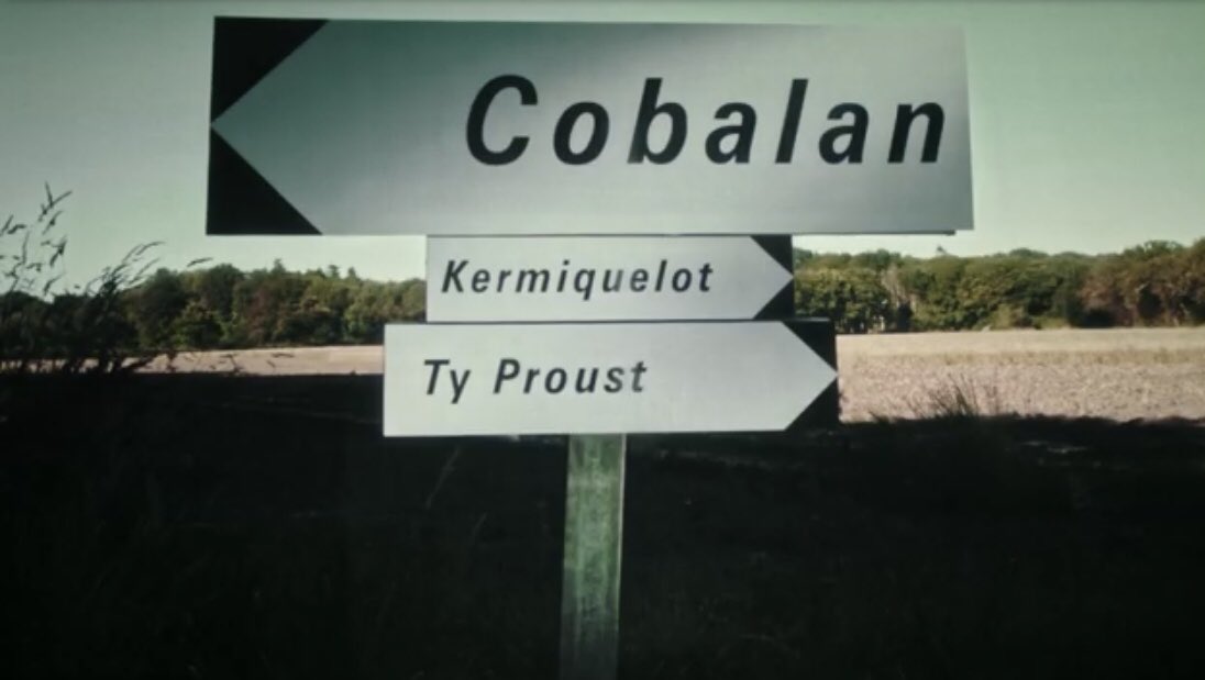 VivementLundi's tweet photo. Le 2e QIFF du clip #Bretagne a rendu son palmarès jeudi et révèle une belle créativité. Le Grand Prix @Zoom_Bretagne a été remis à « Cobalan » réalisé par Gaultier Durhin pour Blutch👏 ▶️PALMARÈS COMPLET https://t.co/G68THlxI9S #musique #audiovisuel #QIFF #Novomax https://t.co/NunUeZP6MT