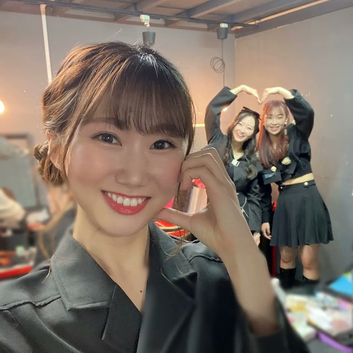 MYDAYS_Official's tweet photo. 【🌸RUNA🌸】
MYDAYS初ワンマンショーケース「First Page」にご来場頂きありがとうございました🌸🤍
みなさん楽しんで頂けましたか？👂
これからが私達のスタートになるので
MYDAYSと一緒にいろんな思い出を作っていきましょう🍀

黒の衣装お気に入り🖤

#MYDAYS #マイデイズ #RUNA #MYENT #JPOP #KPOP https://t.co/ZnOzflW5bF