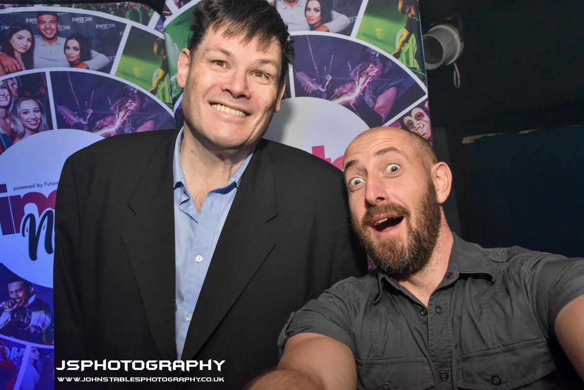 Met @MarkLabbett at work last night; proper decent bloke.
#photographer #TheBeast #thechase #quizmaster #switchpreston #preston #prestonphotographer #lancashirephotographer