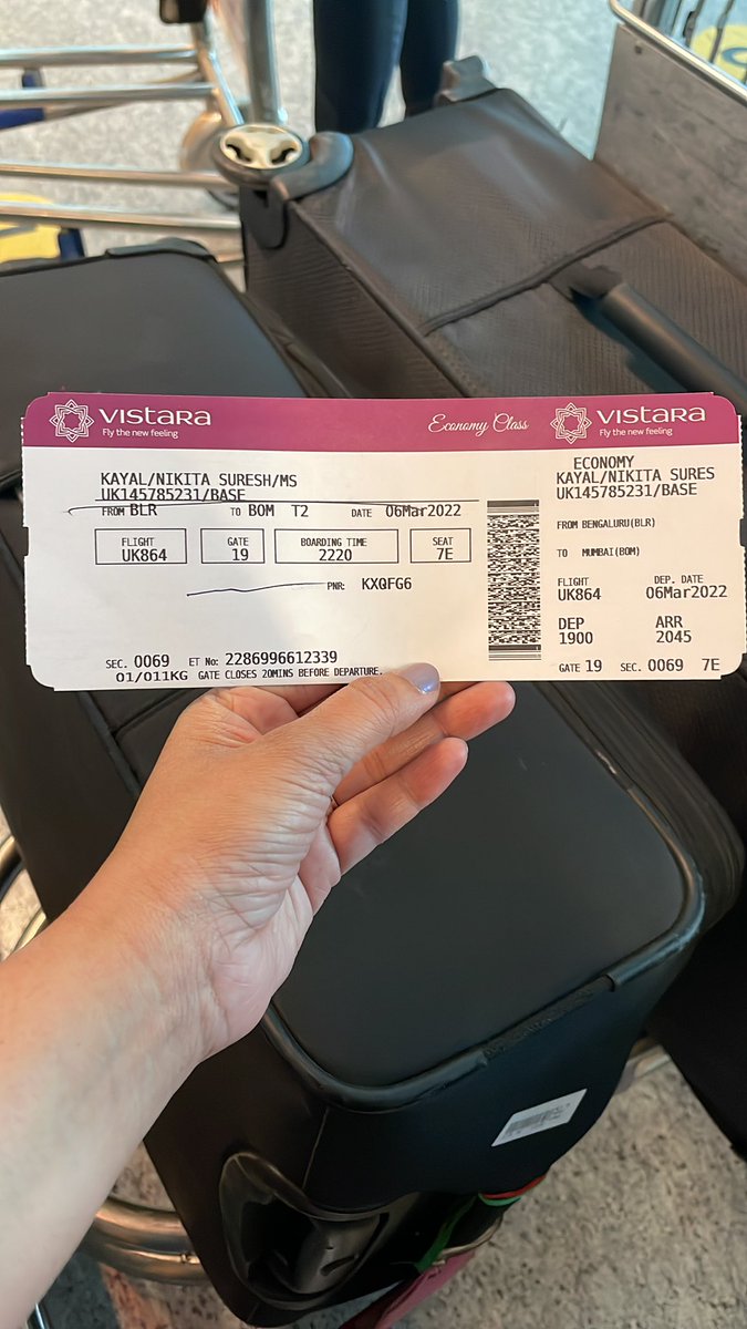 nikitakayal's tweet photo. This is ridiculous and a first @airvistara 
No intimation, no acknowledgement, no empathy for a delay of 4.5 hours. The boarding pass is another joke! @MalvikaDhume @muddywaters178 @shiitaal @Deepeshtweets @archeetn @pratikkayal + 40 other irate passengers https://t.co/XgqlAZFBRP