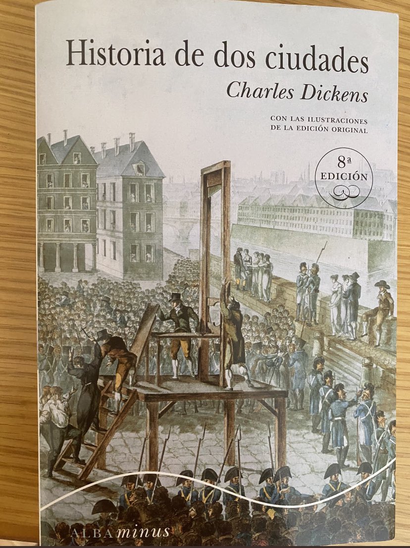 Siguen pasando los años y me sigue pareciendo el mejor inicio jamás escrito.