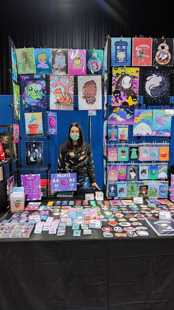 perdita00's tweet photo. I'm back for Day 2 of @Acmecomiccon at the @SECGlasgow! I've got lots of super cute goodies and have restocked a couple of prints and stickers that sold out yesterday β¨
#acmecomiccon #acmecon #glasgow #scotland #ComicCon https://t.co/vU2zQ7ooOS