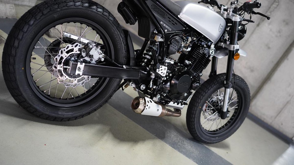 UdxCarwash's tweet photo. 秋葉原udx駐車場バイクウォッシュSNAP MUTT MOTORCYCLES RAZORBACK 250 を洗車させて頂きました。ご利用ありがとうございました。#MUTTMOTORCYCLES #RAZORBACK250 https://t.co/nEtN9OXJIz