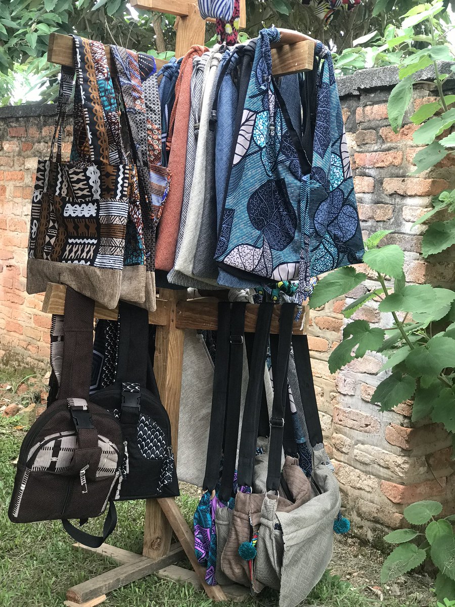 LoveToHelp14's tweet photo. Expo at @IkawaKafe different products handcrafted by women. Purchasing is supporting the children and women for medical care, food and shelter for the family https://t.co/lOyI48fG2u
