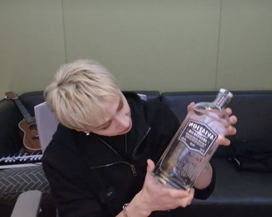 SKZ STARTLINE tweet media