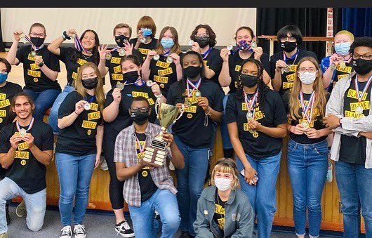 blakesota's tweet photo. Blake High School wins the HCPS SCIENCE BOWL!!! @SDHCMagnet @HillsboroughSch @AddisonGDavis @VanAyres412 https://t.co/SLukUk1XMe