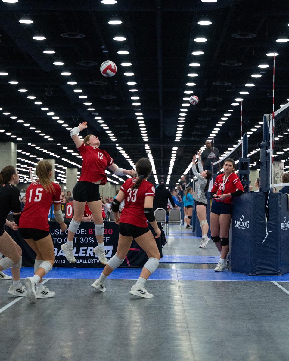 KIVAVB's tweet photo. Itβs Championship Sunday π Letβs goβΌοΈ
#AdidasBluegrass https://t.co/Dw7kbuljaY