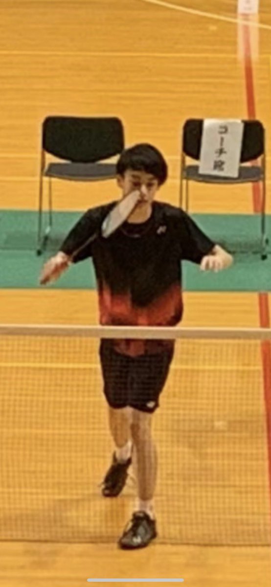 新2年生
商学部　商学科
甲斐直人

現在簿記二級の資格を持っており6月の簿記一級の試験のために勉強中である。
頭がいいため頭を使ったプレーが得意である！
＃春から横浜商科大学
＃春から横浜商科大
#横浜商科大学バドミントン部