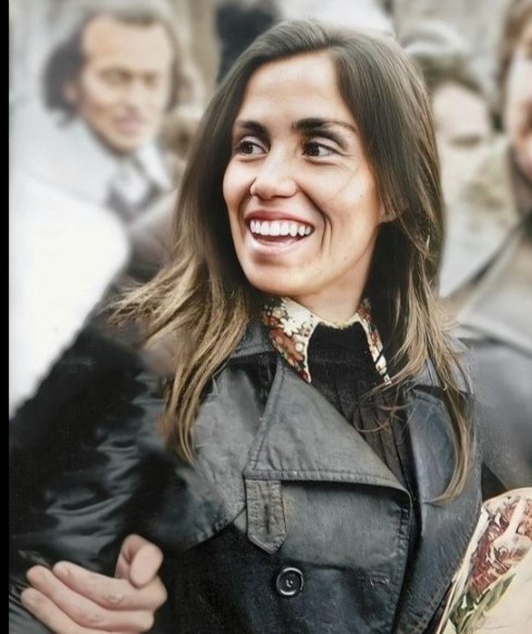 NathalySeplved3's tweet photo. Compañera Gladys Marín!!!

Presente🌹 https://t.co/OumYJiCgLd
