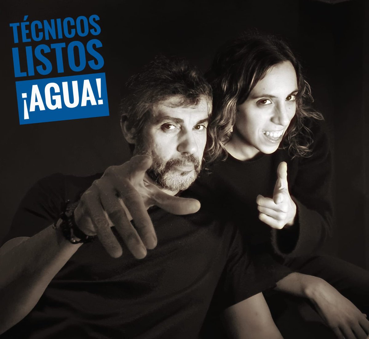 Y súper bien iluminadas y ambientadas con este lujo de técnicos 😍 #MemoriaHistórica #saludartecompañiateatral