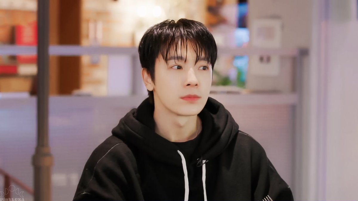 DHL00K's tweet image. #동해 #DONGHAE