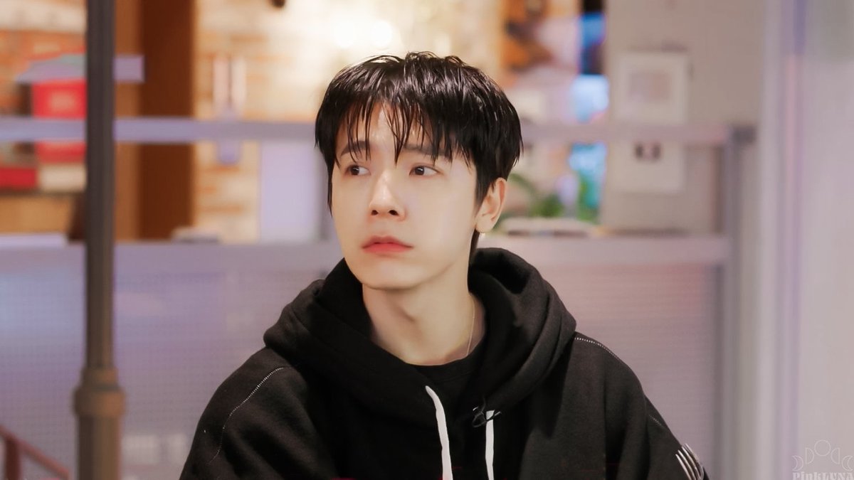 DHL00K's tweet image. #동해 #DONGHAE