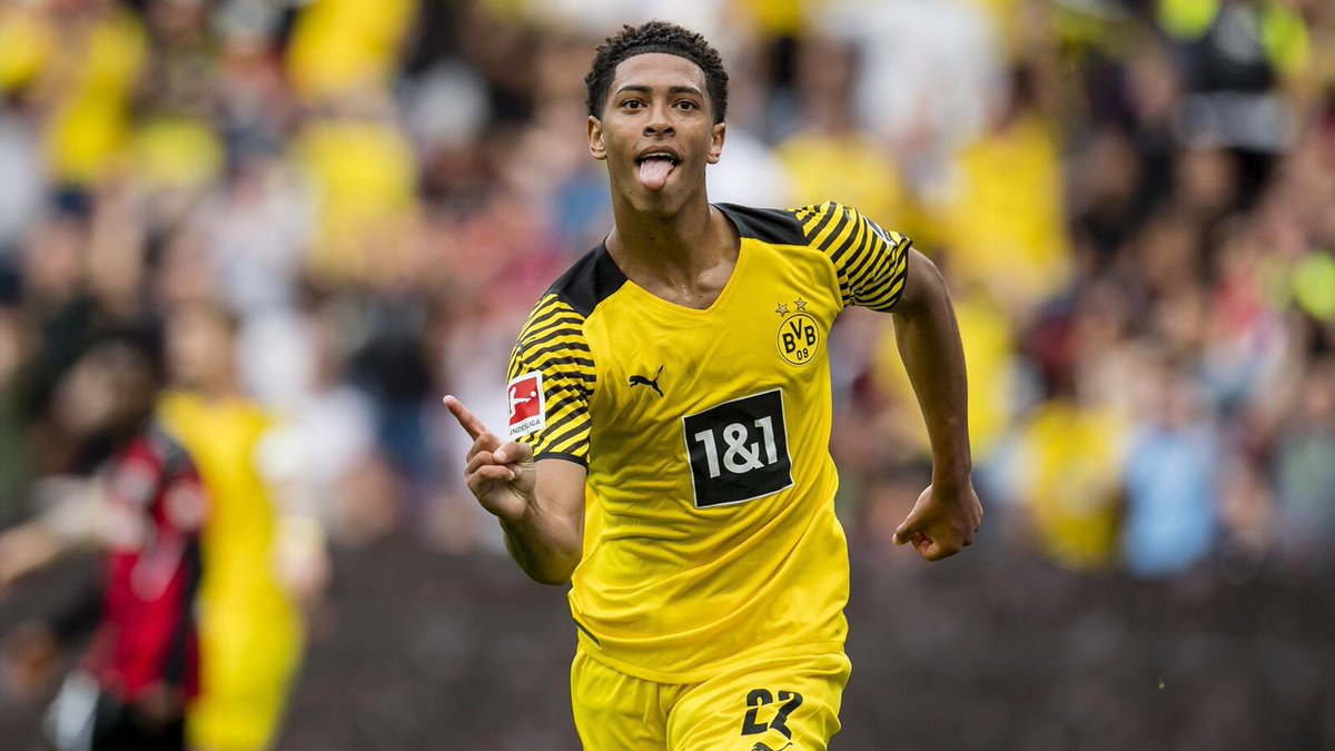FranceBvb's tweet photo. 🎙Bellingham: «Mon jeu reflète mes origines. C'est le style de la classe ouvrière, parce que mon jeu est basé sur l'énergie et le travail acharné. Je veux avoir l'impression que je fais partie de la ville, pas seulement d'un club de football.»

🗞@kicker https://t.co/NQeWRNmslb