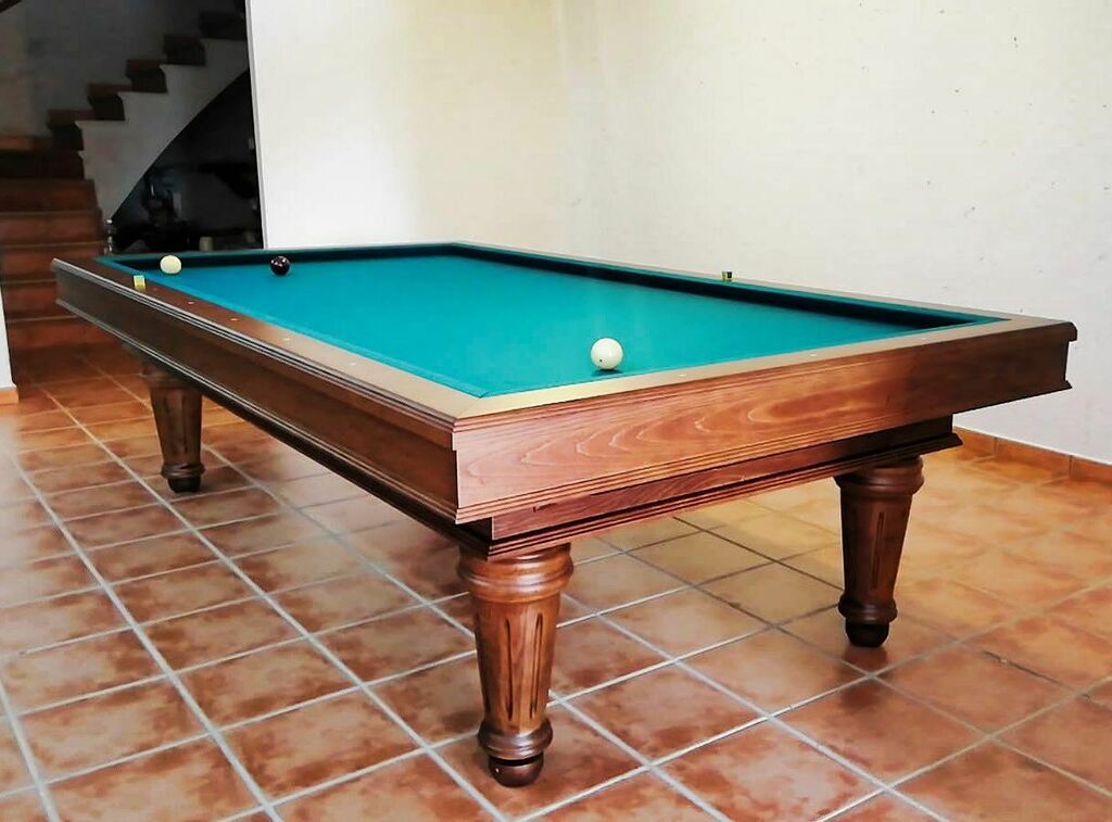 escardibul's tweet photo. En #lleida les apasiona la carambola. Mesa con #estilo. #granmach. 
.
Nos gusta lo que hacemos.
.
Tu diversión / Nuestro objetivo 
.
.
.
#mesasdebillar #billares #billaramericano #mesasdebillarconvertibles #mesasdebillardesegundamano #tapizados #mesasdebillarcomedor #comprar… https://t.co/PuP8UviDcS