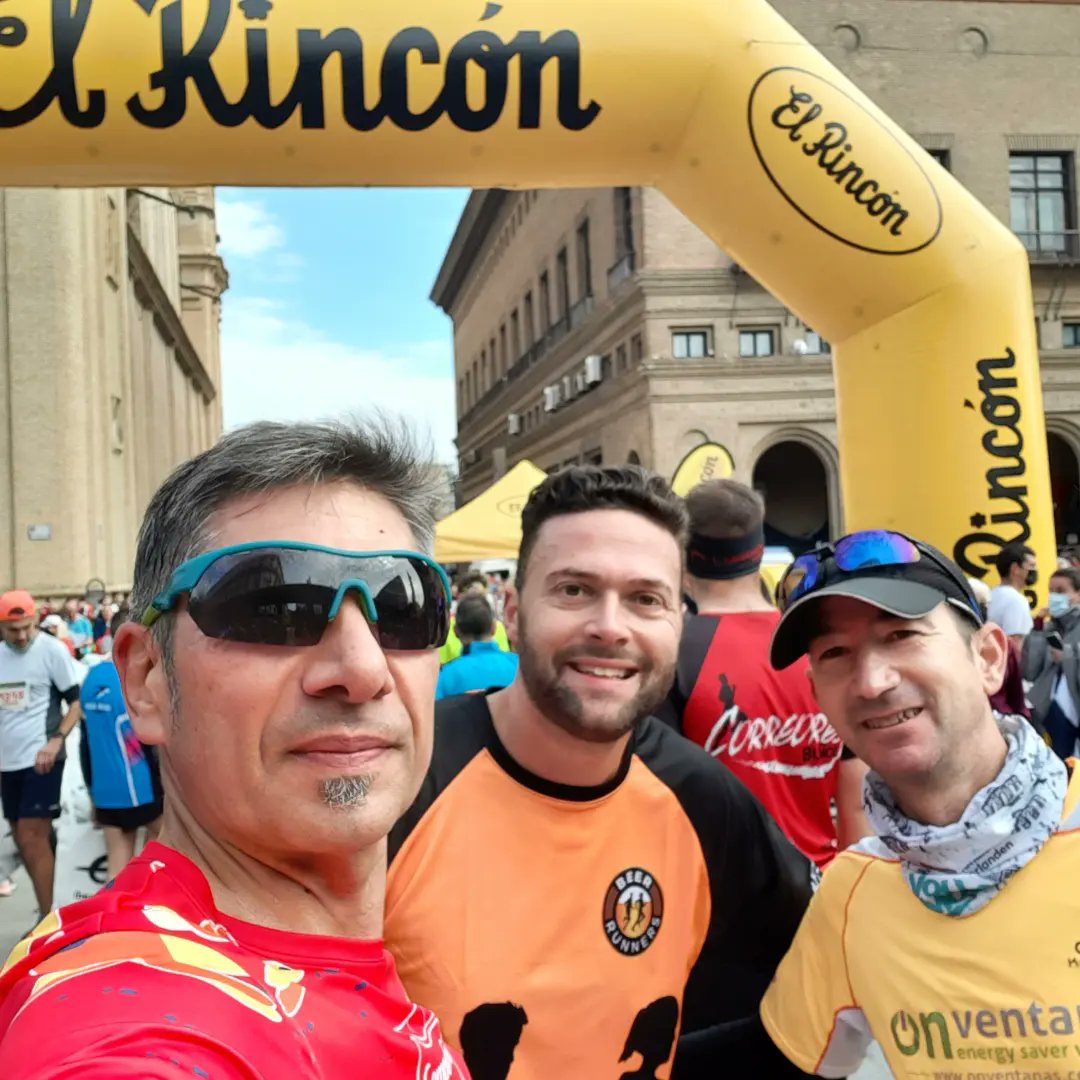 danisoriano70's tweet photo. Veni vidi vici!!
@MediaMaratonZgz a la saca y con buen ritmo para una semana después de maratón!!
#correresdevalientes #mediazaragoza
#day523
#RunEveryDay
#metodosori
#RonhillSpain
#drinkingrunners #kmsxalimentos
#mrfree
#amibola
#retodravet
#runstreak
#NoDaysOff https://t.co/WNRKbHgigI