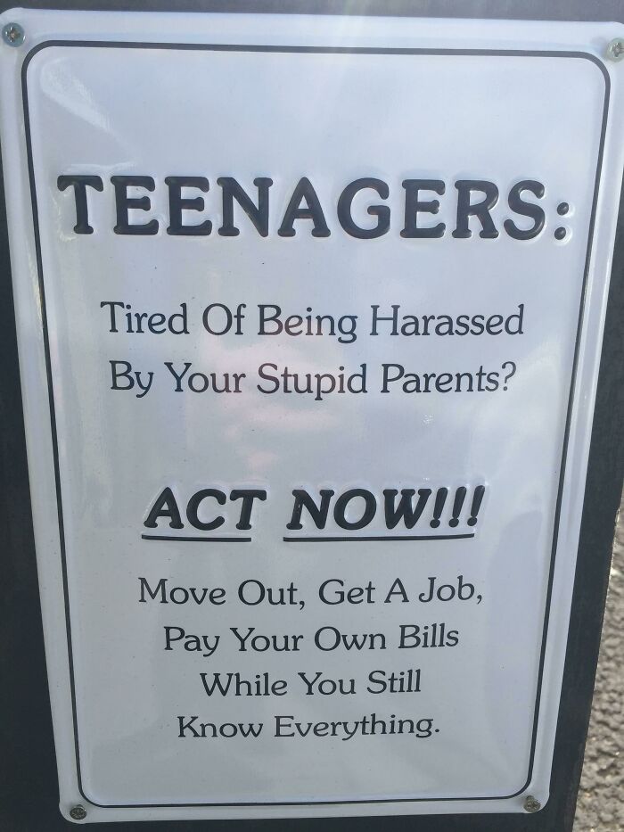 thesignshedUK's tweet photo. #funnysigns #signshop #HSE #safetysheepblog #TheSignShed https://t.co/DrBSiSEuhN
