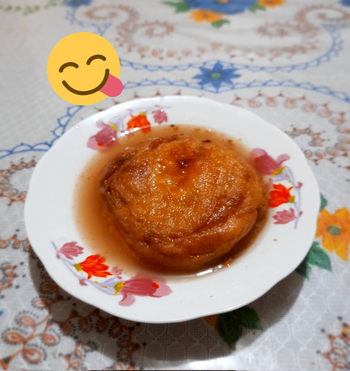 JulieSan82's tweet photo. Degustando una deliciosa #Torreja #Postres #Guatemala https://t.co/Y1QNbtvrjs
