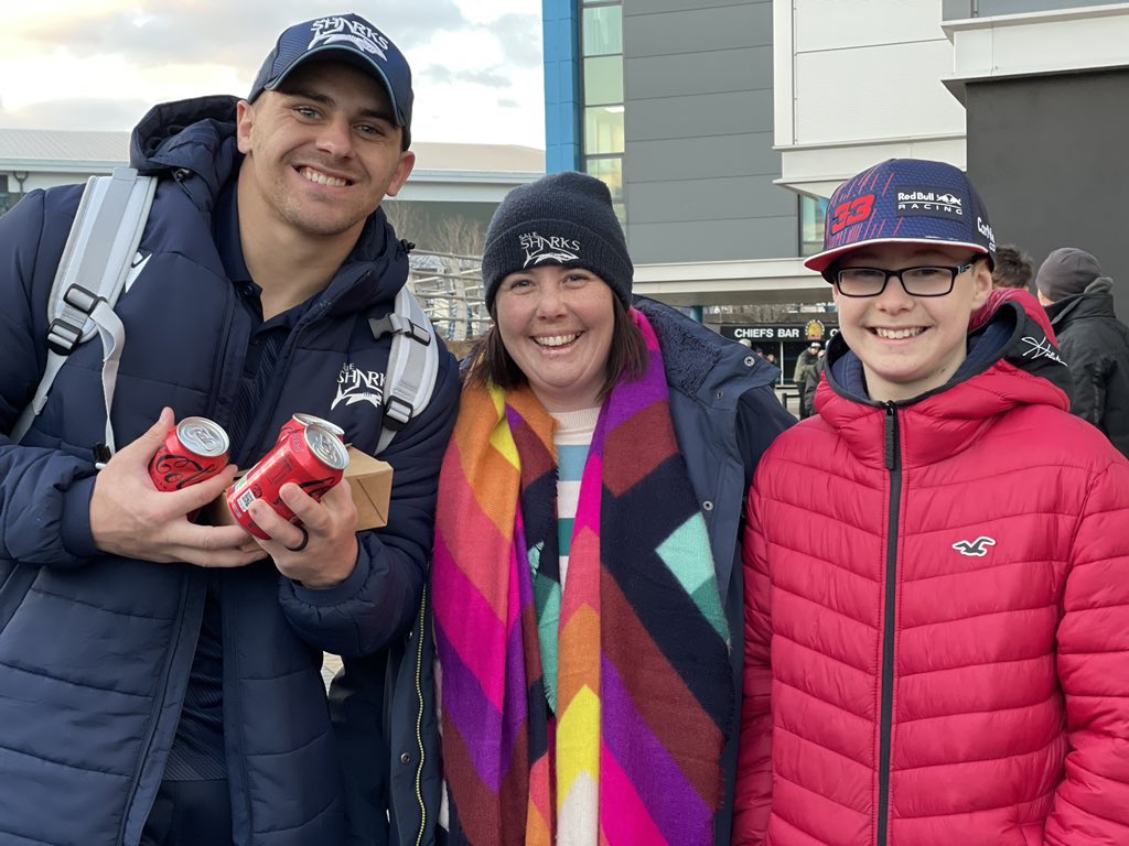 Not the result we wanted but <a href="/SaleSharksRugby/">Sale Sharks 🦈</a> players gents as ever post-match