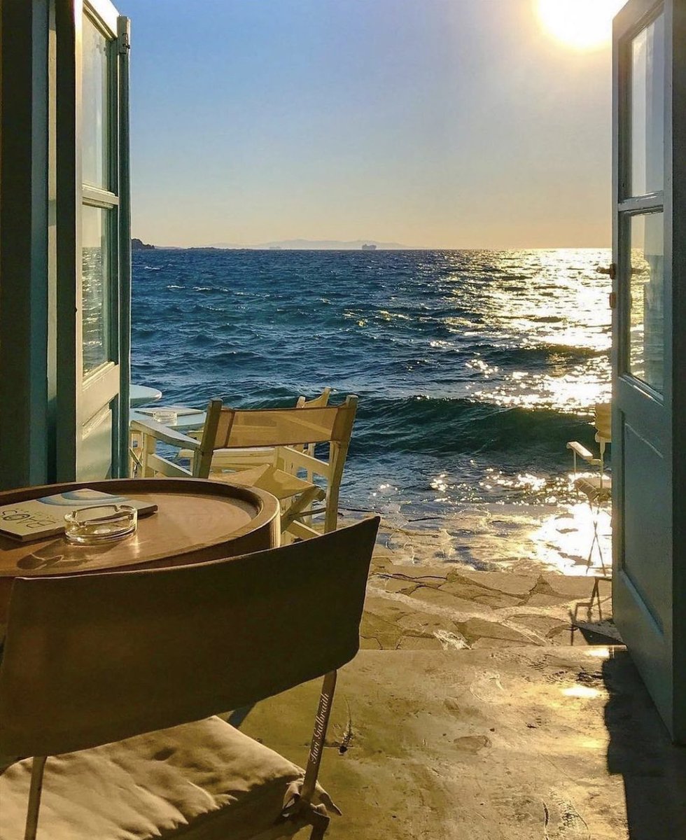 tmbIrpics's tweet photo. Little Venice, Postcard from Mykonos 🇬🇷 https://t.co/JlfFmxmdJQ