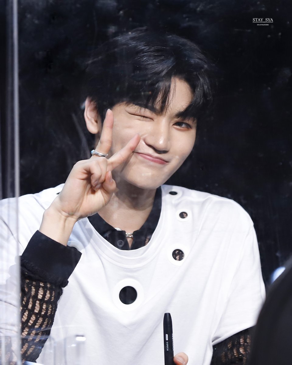 STAY_SYA's tweet photo. 300DAY🌟🎁

#블리처스 #BLITZERS_300DAYS https://t.co/l1EQkwJCIS