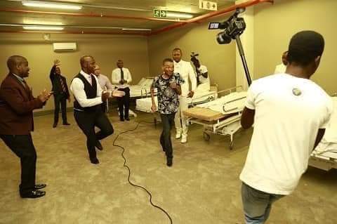 MandiDlula's tweet photo. Unknown Hospital, No windows, No Cabinets, No Drips, Emergency Exit pointing to the Wall!!!
Ba nyise Alph!!! 😂😂😂 https://t.co/D4AJKdxyOI